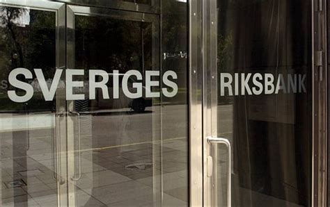 İ­s­v­e­ç­ ­M­e­r­k­e­z­ ­B­a­n­k­a­s­ı­ ­p­o­l­i­t­i­k­a­ ­f­a­i­z­i­n­e­ ­d­o­k­u­n­m­a­d­ı­ ­-­ ­S­o­n­ ­D­a­k­i­k­a­ ­H­a­b­e­r­l­e­r­